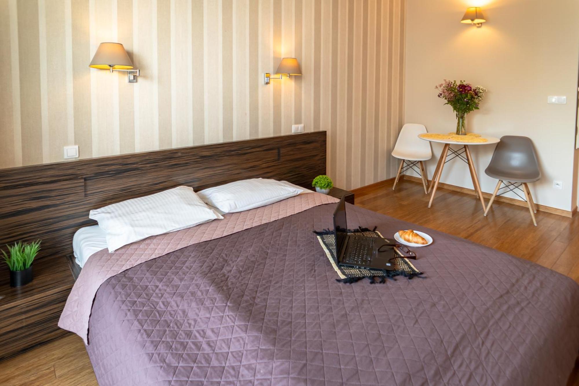 Apartamenty Triton Park Warschau Exterior foto