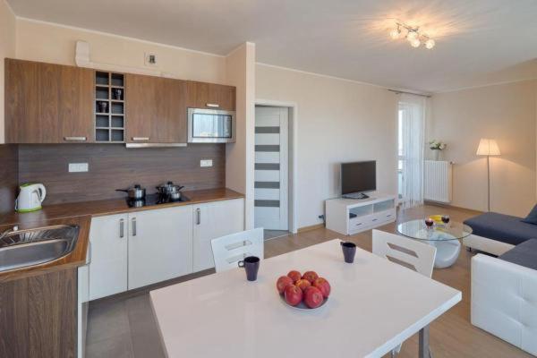 Apartamenty Triton Park Warschau Exterior foto